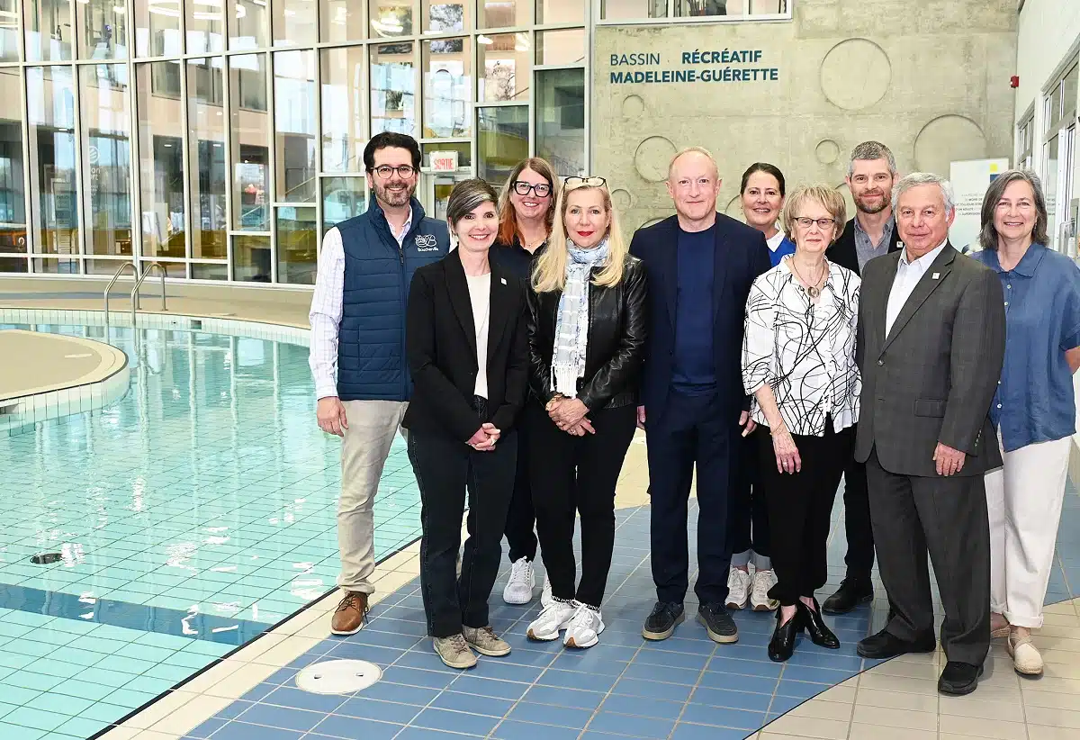 55 ANS AU SERVICE DES CITOYENS : BOUCHERVILLE IMMORTALISE UN PARCOURS HORS DU COMMUN